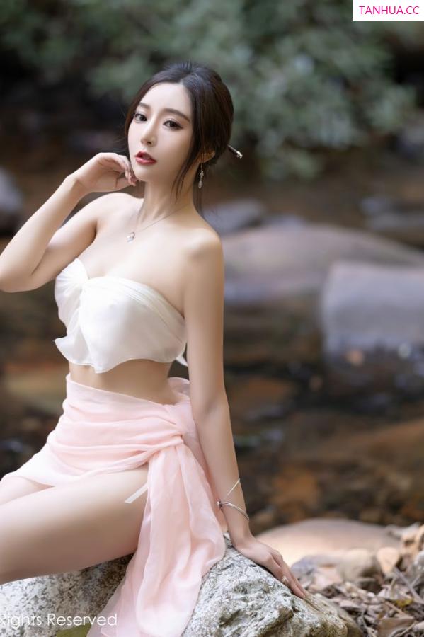 王馨瑶  [XiuRen]高清写真图 2022.01.25 No.4511 王馨瑶yanni第3张图片
